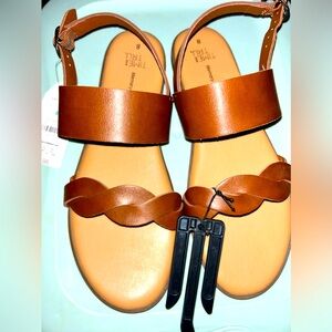 New sandals never worn
